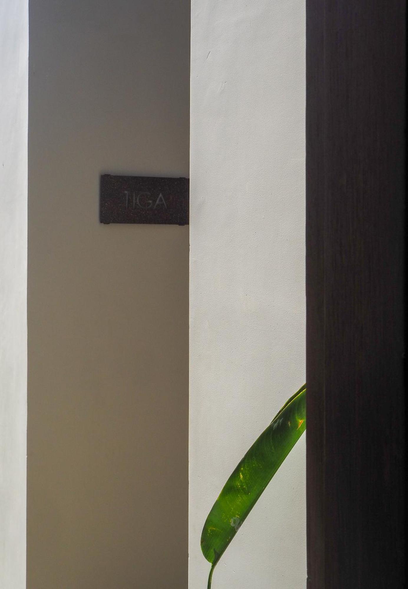 Suku Lifestyle Hotel & Villas Selong Belanak Exterior foto