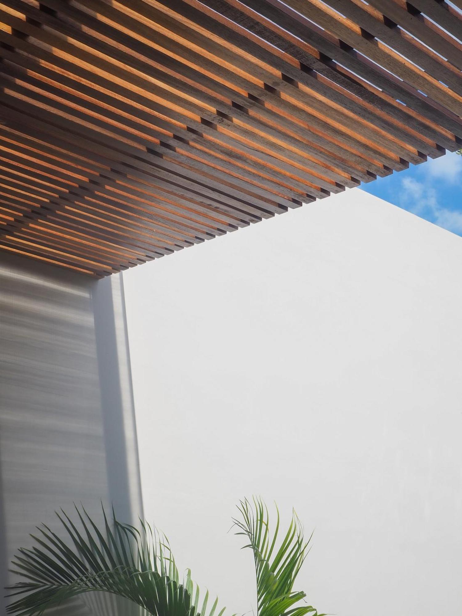 Suku Lifestyle Hotel & Villas Selong Belanak Exterior foto