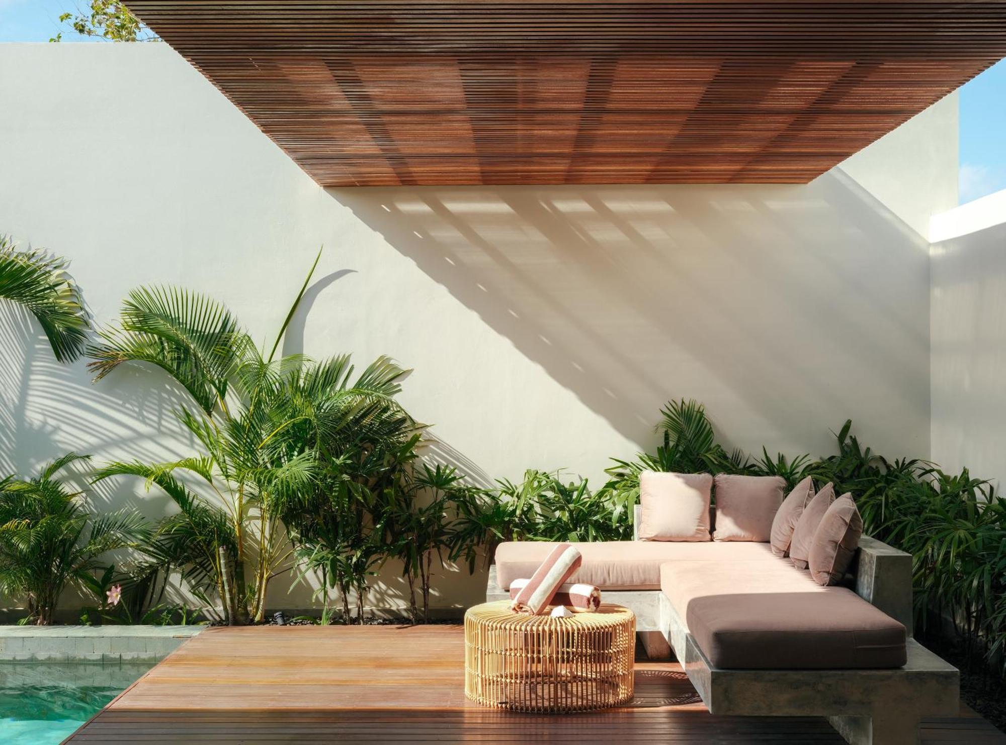 Suku Lifestyle Hotel & Villas Selong Belanak Exterior foto